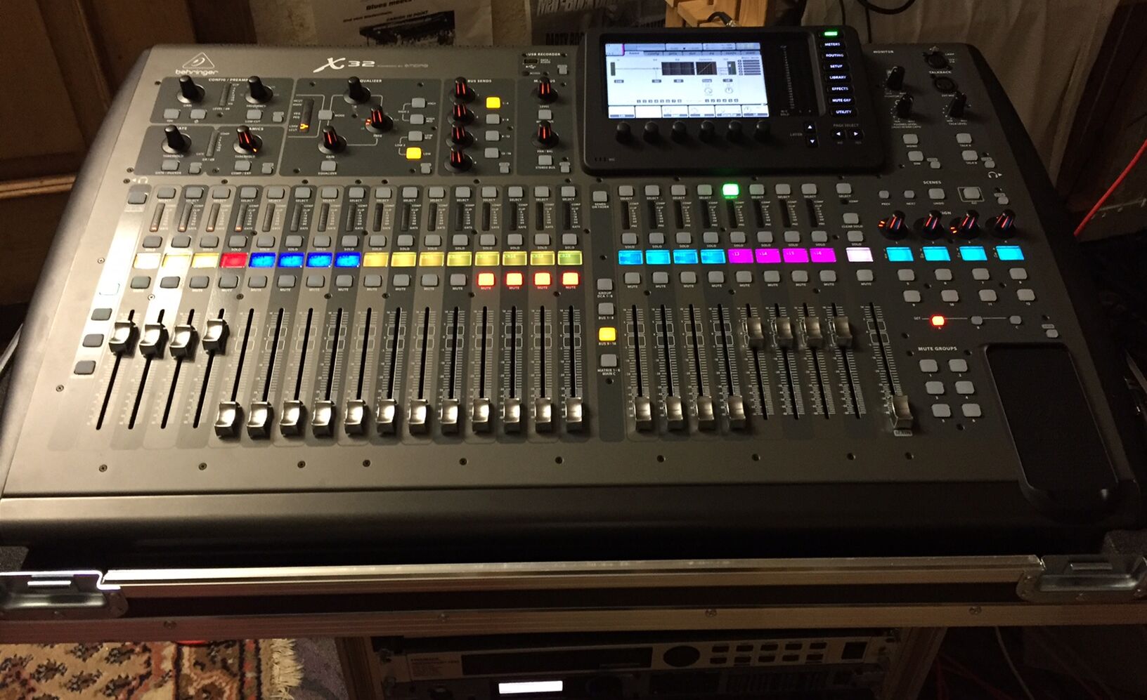 Behringer X32